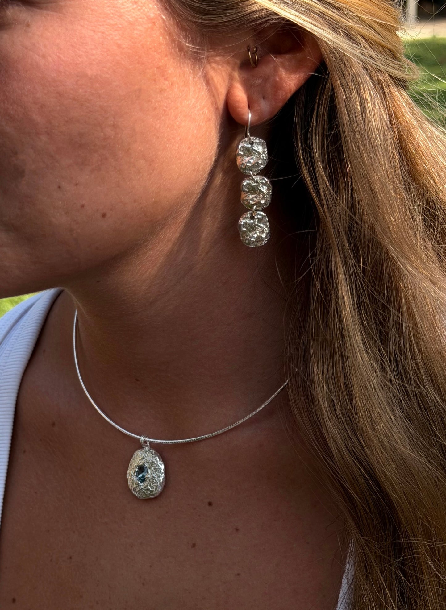 שרשרת שיר כחולה כסף